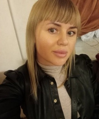 Со мной ты погрузишься в мир страсти и наслаждения, где каждое мгновение будет наполнено огненными эмоциями. Мои услуги настолько широки, что просто не умещаются в это описание. Я умею доставлять истинное удовольствие с помощью массажа, стриптиза, ролевых игр и многого другого. 😘
✔️ Мои возможности безграничны, и я готова сделать все, чтобы ты почувствовал себя особенным и желанным. От моего нежного прикосновения ты будешь таять, а от моих гладких форм ты потеряешь голову. Фантазия безгранична, и я готова удовлетворить даже самые смелые желания. 💫
📸 Мои фото говорят сами за себя – ты увидишь в них искру страсти и магию моих глаз. Я действительно такая, как на фото, и даже более сексуальная в реальной жизни. Мои клиенты оценивают меня за мою красоту, чарующую энергию и исключительный сервис. Довольные отзывы только подтверждают, что со мной настоящее удовольствие гарантировано. 💋
🌟 Не упускай возможность окунуться в мир незабываемых эмоций и наслаждения, ведь я здесь, в Москве, чтобы сделать каждую минуту рядом со мной незабываемой. Позволь себе расслабиться и испытать настоящий восторг. Со мной ты будешь наслаждаться каждой секундой и возвращаться ко мне снова и снова. Жду тебя, мой дорогой. 💕 Дарья